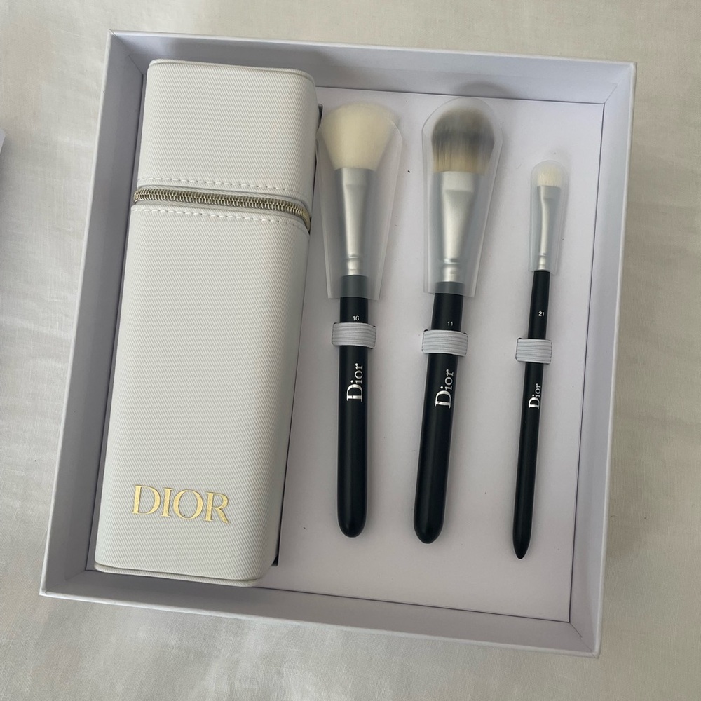 Dior White and Black Brush Set with Case
